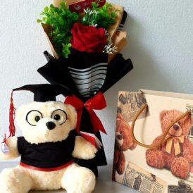 gấu bông tốt nghiệp